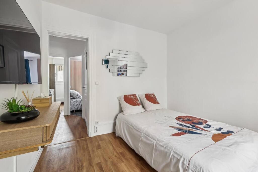 Paris Elegant 1Br In Front Of Montparnasse Towerアパートメント エクステリア 写真
